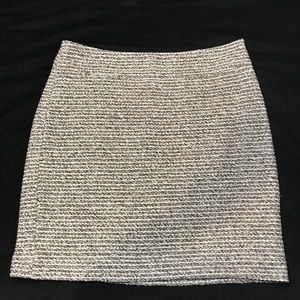 BANANA REPUBLIC PENCIL SKIRT